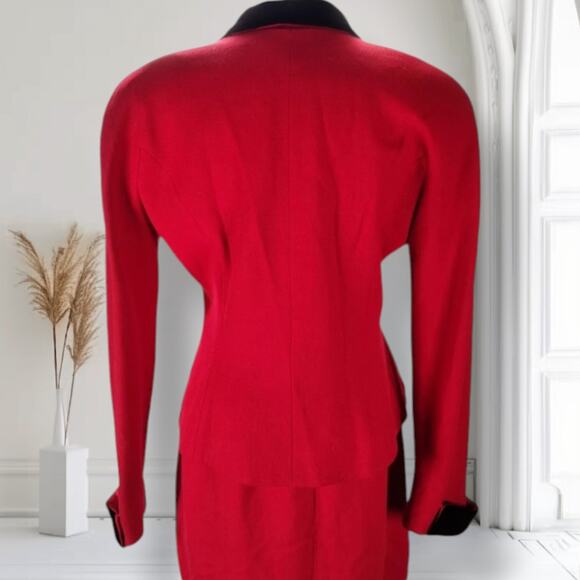 Vintage Bicci Florine Wachter Red Wool Power Suit 10 Jacket Skirt 80s Velvet - Picture 4 of 16